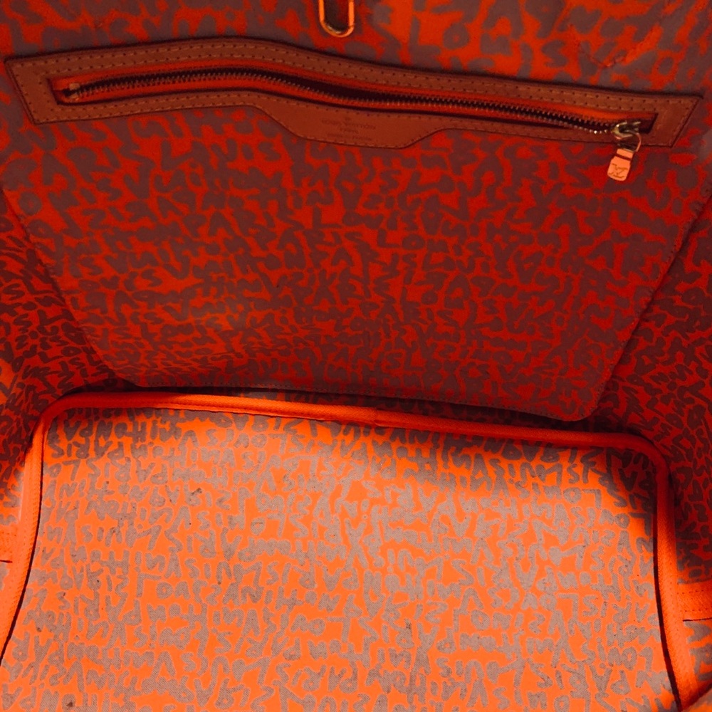 EUC❤️Louis Vuitton Orange Graffiti NF Gm - Picture 4 of 16